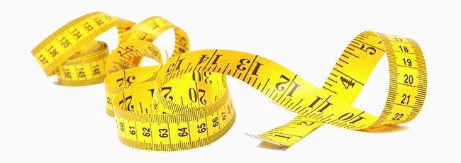Använd måttband för att mäta dig. Försäkra dig om att du mäter i centimeter.